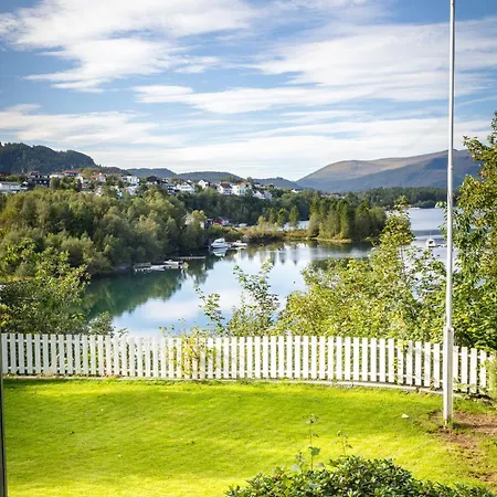 With Exceptional View アパート